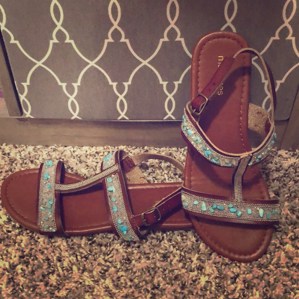 Sandals with aqua embellished straps